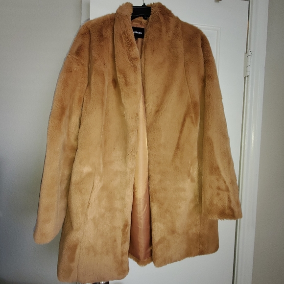 Express faux-fur coat - Picture 6 of 6